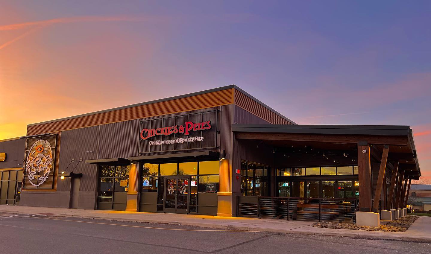 Chickies Petes menu prices featuring 79 items ranging from $1.00 to $81.99