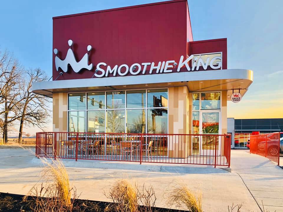Smoothie King menu prices featuring 136 items ranging from $0.99 to $41.99